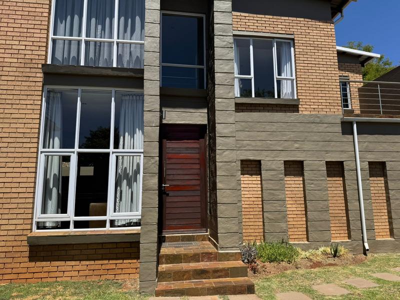 To Let 3 Bedroom Property for Rent in Midstream Estate Gauteng