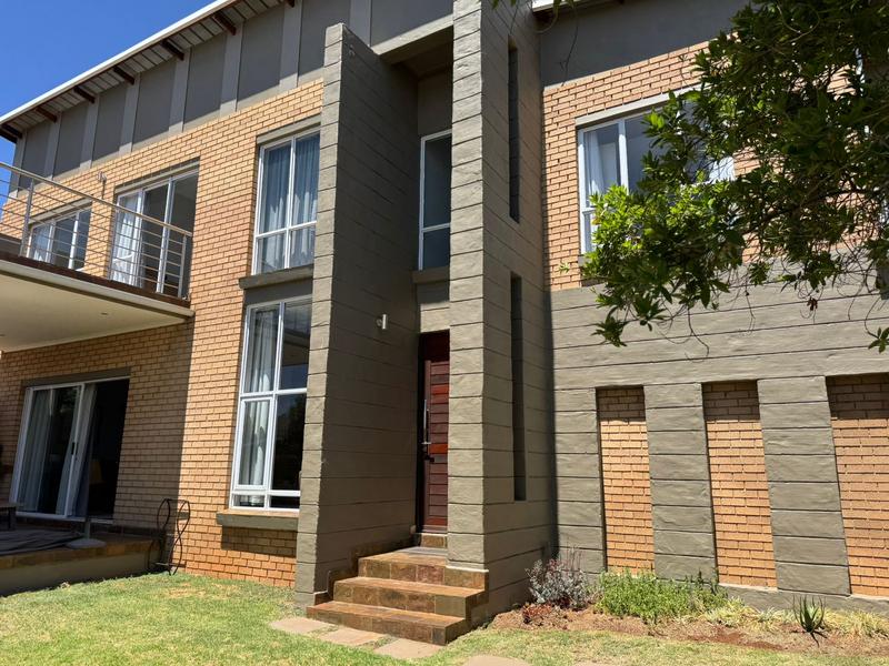 To Let 3 Bedroom Property for Rent in Midstream Estate Gauteng