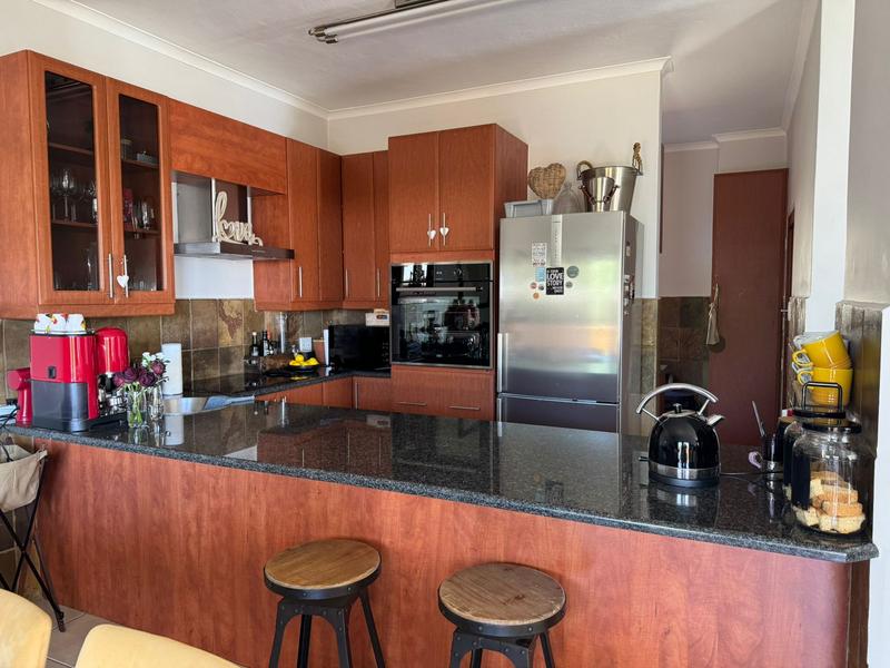 To Let 3 Bedroom Property for Rent in Midstream Estate Gauteng