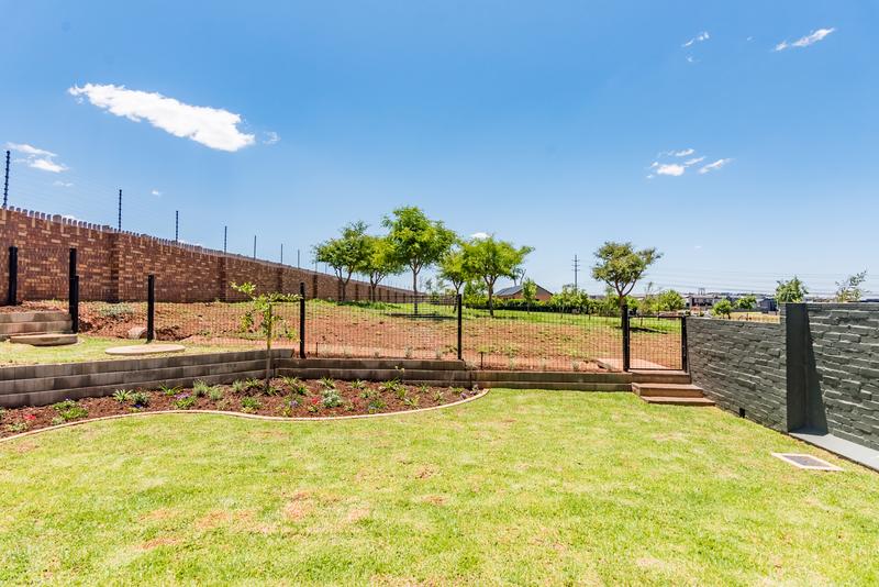 To Let 3 Bedroom Property for Rent in Midstream Meadows Gauteng