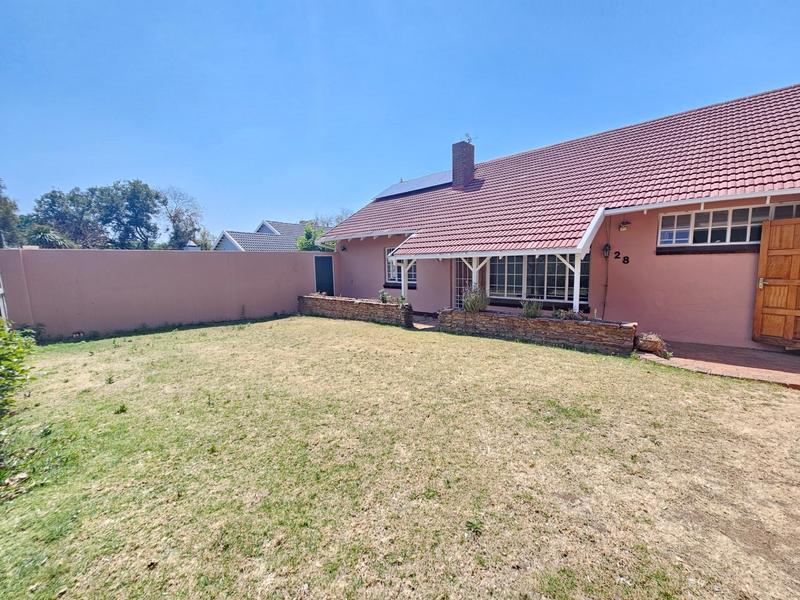 To Let 3 Bedroom Property for Rent in Randburg Central Gauteng