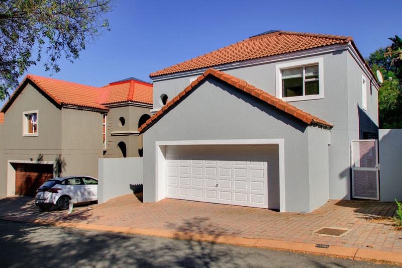 To Let 3 Bedroom Property for Rent in Dainfern Golf Estate Gauteng