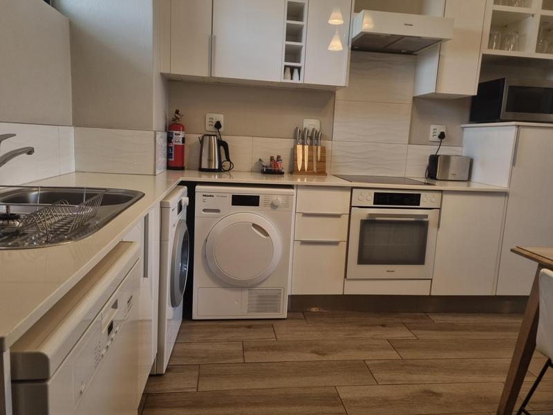 To Let 2 Bedroom Property for Rent in Menlyn Gauteng