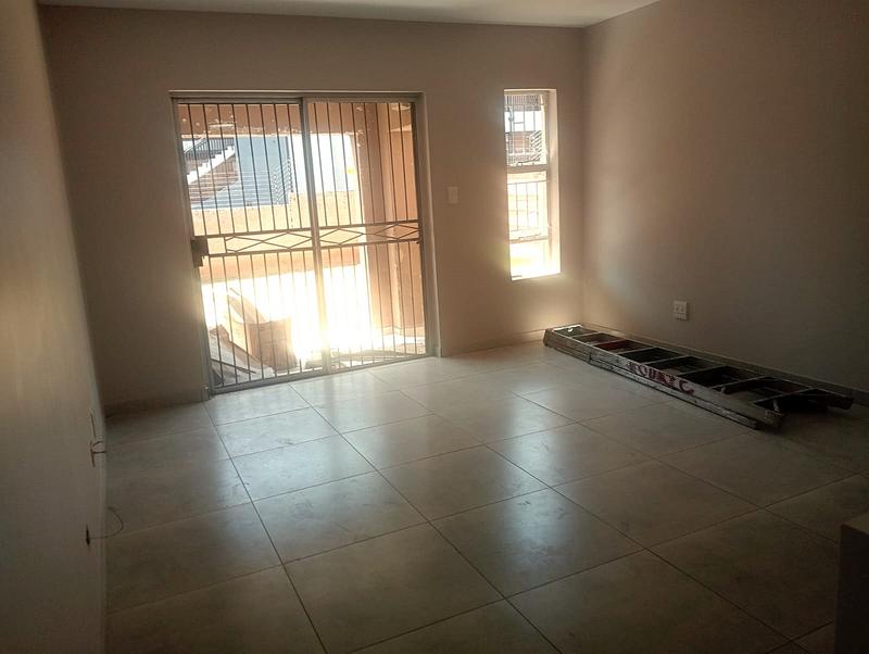 2 Bedroom Property for Sale in Vorna Valley Gauteng