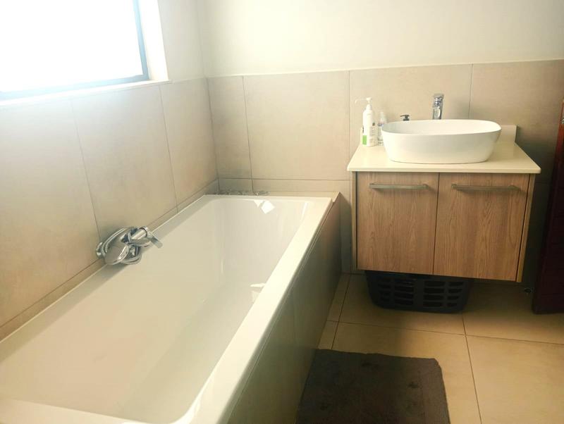 3 Bedroom Property for Sale in Midstream Meadows Gauteng