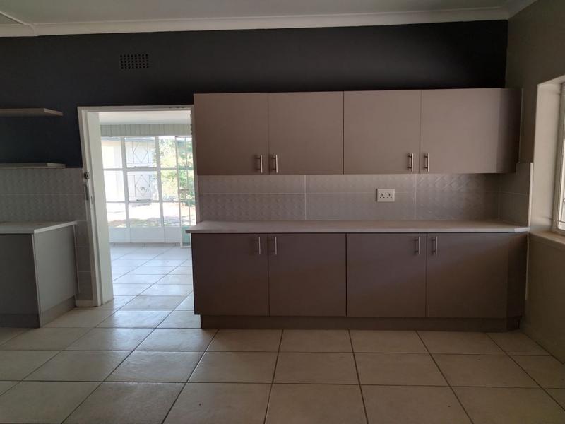 5 Bedroom Property for Sale in Three Rivers Gauteng