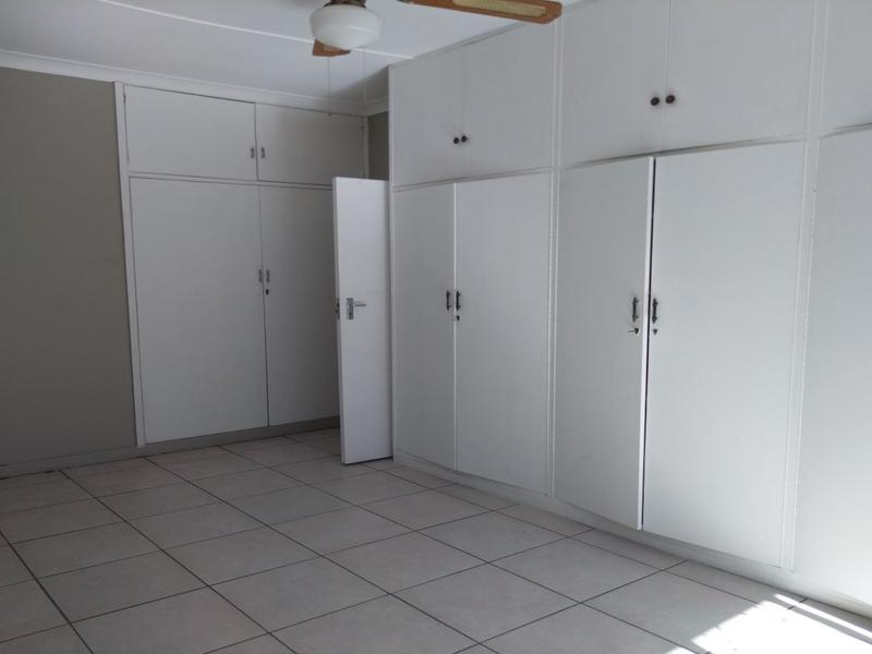 5 Bedroom Property for Sale in Three Rivers Gauteng