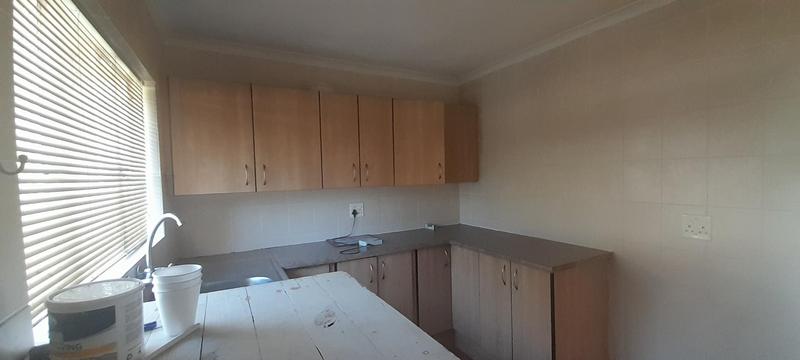 To Let 4 Bedroom Property for Rent in The Reeds Gauteng