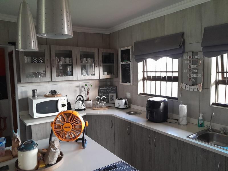 0 Bedroom Property for Sale in Andeon Gauteng