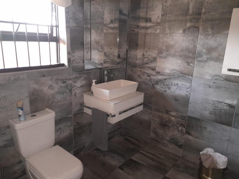 0 Bedroom Property for Sale in Andeon Gauteng