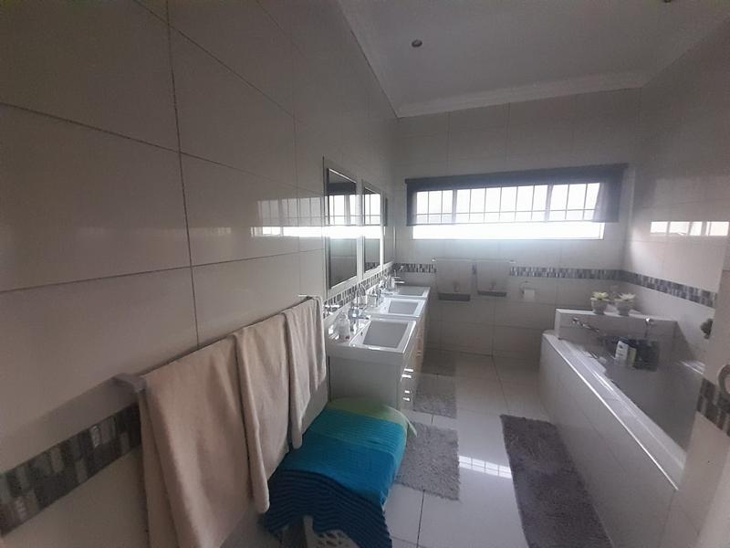 0 Bedroom Property for Sale in Andeon Gauteng