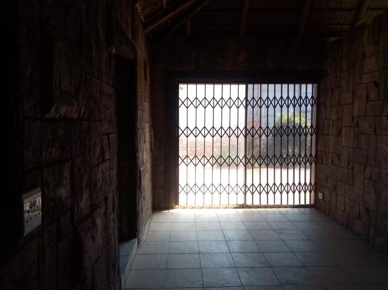 0 Bedroom Property for Sale in Vaaloewer Gauteng