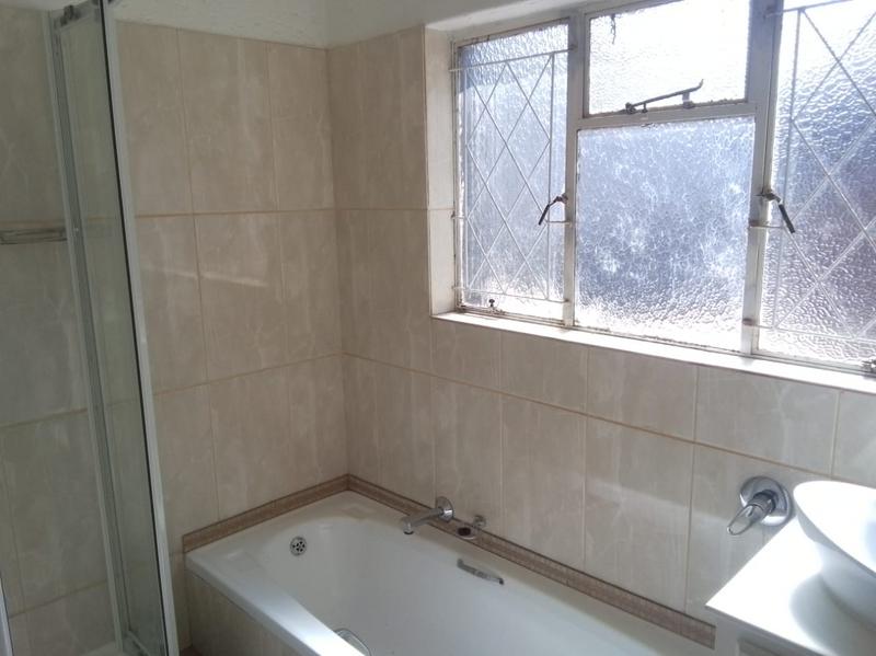 0 Bedroom Property for Sale in Vaaloewer Gauteng