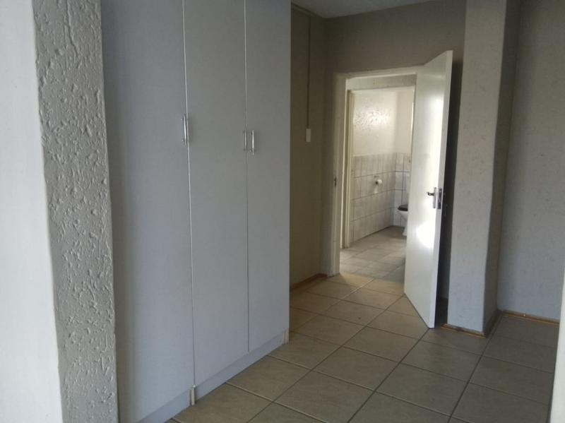 0 Bedroom Property for Sale in Vaaloewer Gauteng