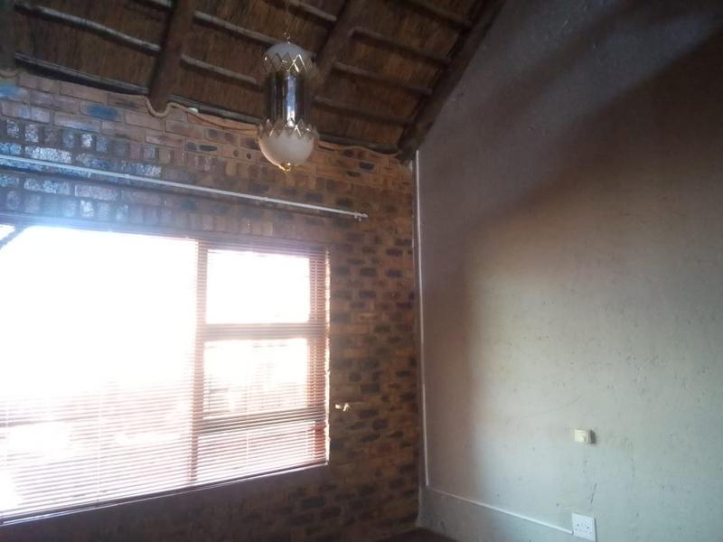 0 Bedroom Property for Sale in Vaaloewer Gauteng