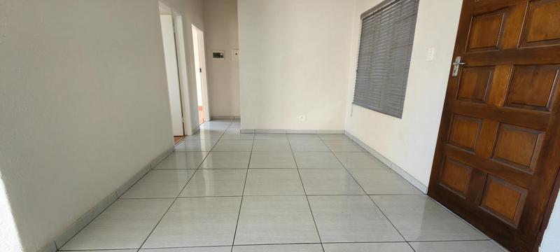 To Let 2 Bedroom Property for Rent in Halfway Gardens Gauteng