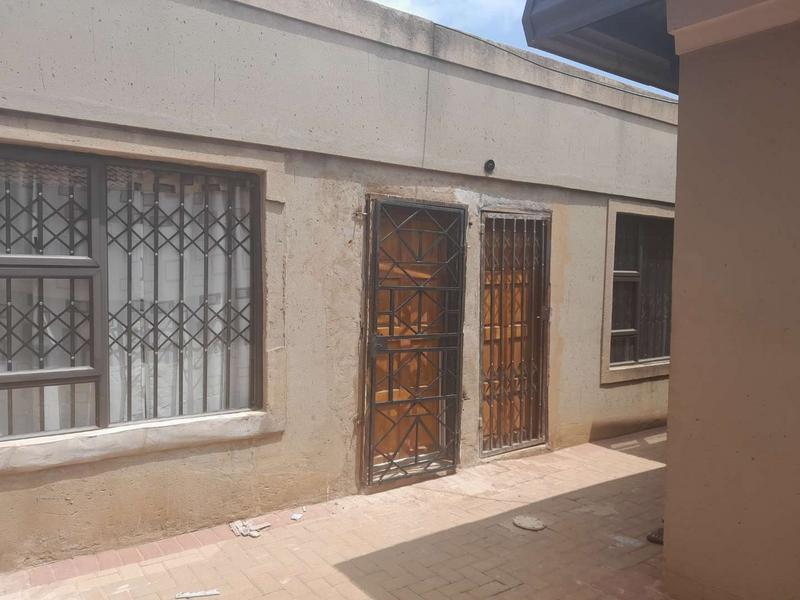 To Let 1 Bedroom Property for Rent in Vosloorus Ext 20 Gauteng