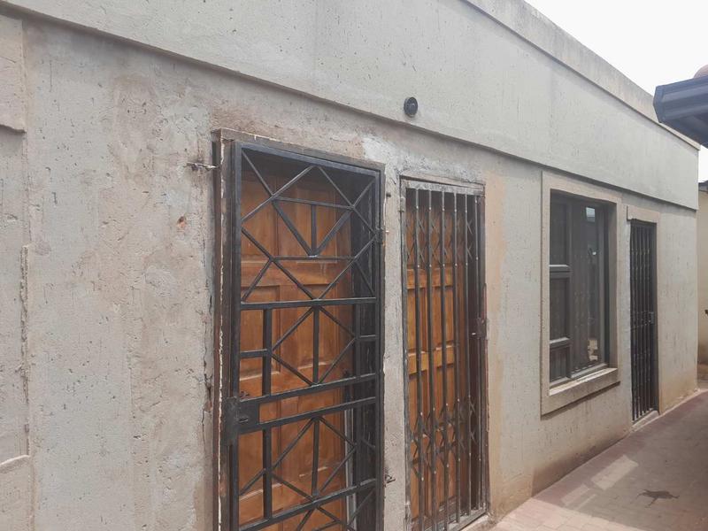 To Let 1 Bedroom Property for Rent in Vosloorus Ext 20 Gauteng