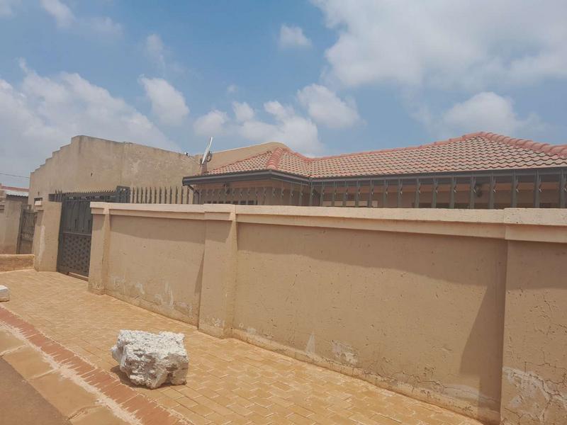 To Let 1 Bedroom Property for Rent in Vosloorus Ext 20 Gauteng