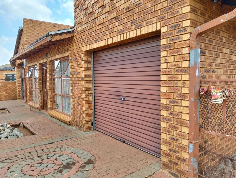 4 Bedroom Property for Sale in Eden Park Gauteng