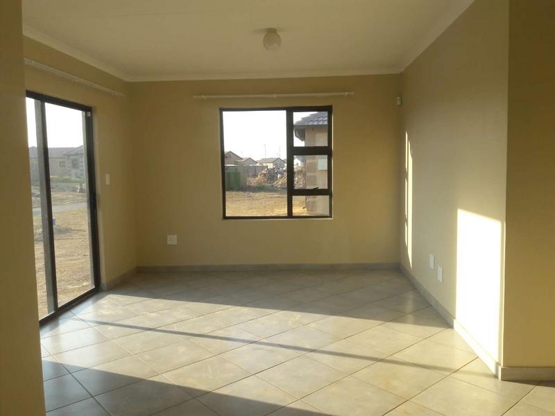 3 Bedroom Property for Sale in Windmill Park Gauteng