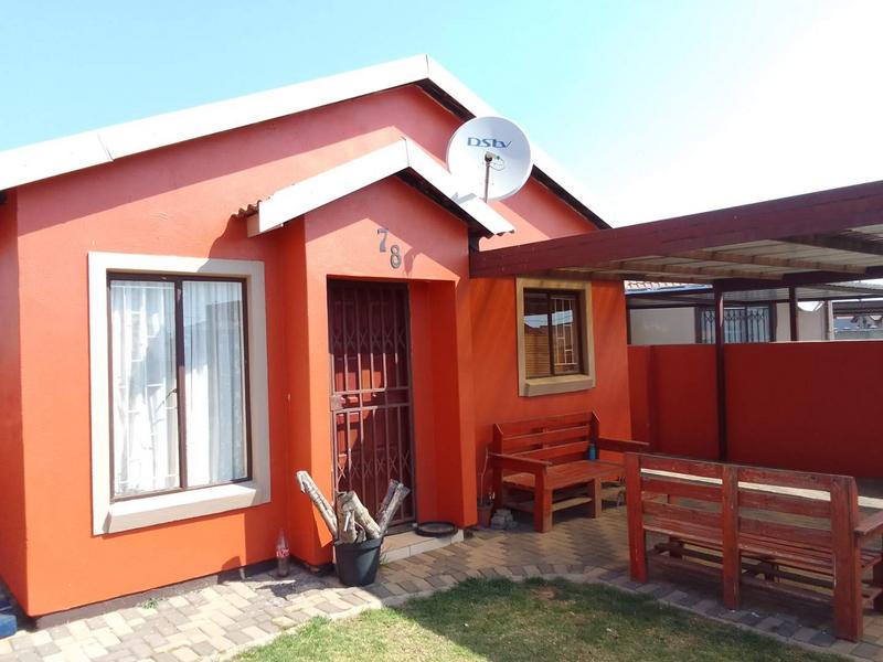 2 Bedroom Property for Sale in Buhle Park Gauteng