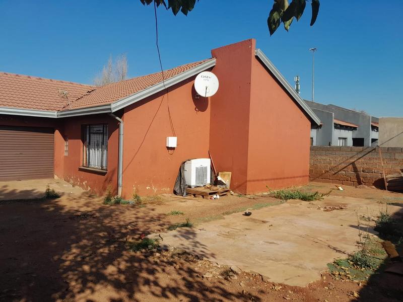 2 Bedroom Property for Sale in Katlehong South Gauteng