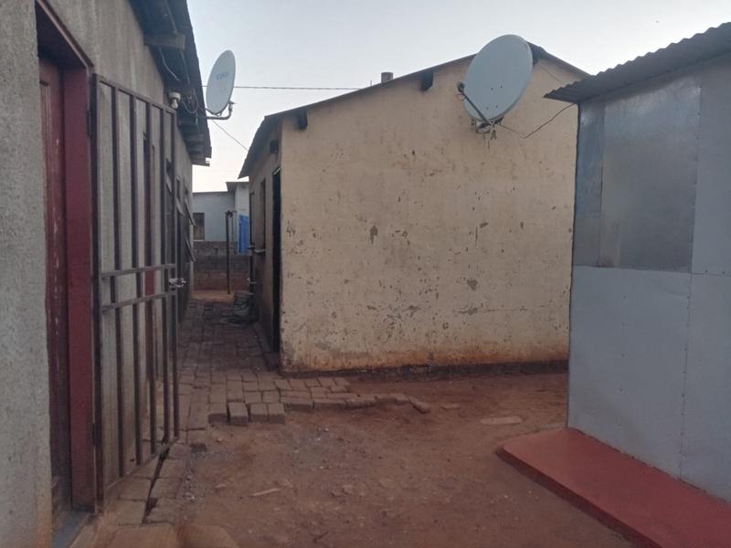 1 Bedroom Property for Sale in Katlehong South Gauteng