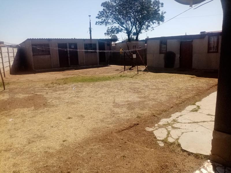 2 Bedroom Property for Sale in Siluma View Gauteng