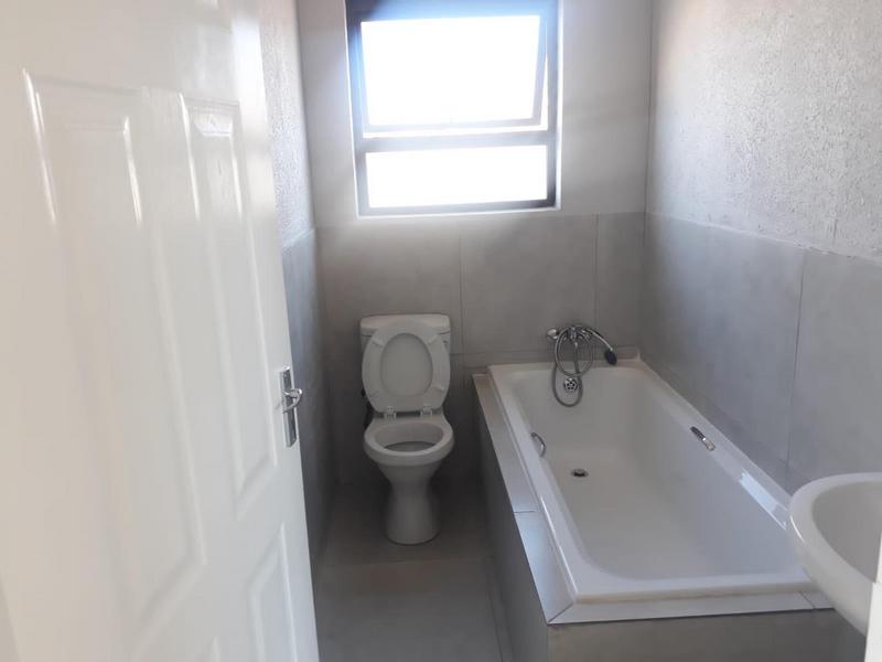 2 Bedroom Property for Sale in Sharon Park Gauteng