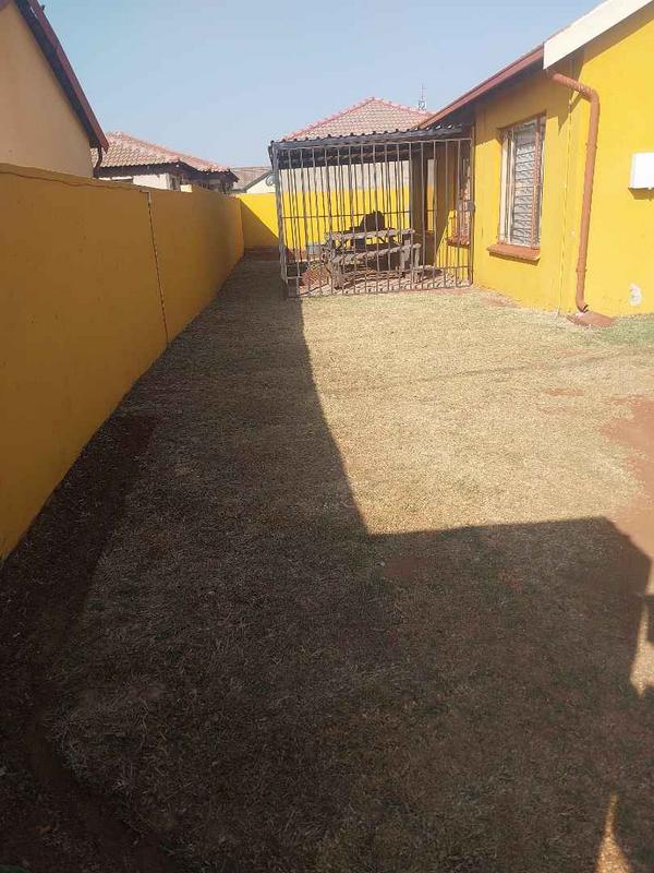 3 Bedroom Property for Sale in Vosloorus Gauteng