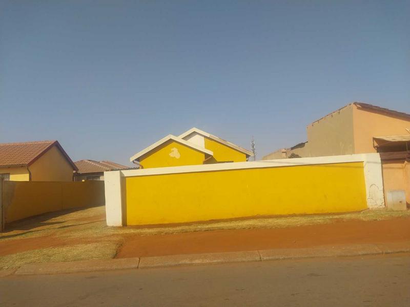 3 Bedroom Property for Sale in Vosloorus Gauteng