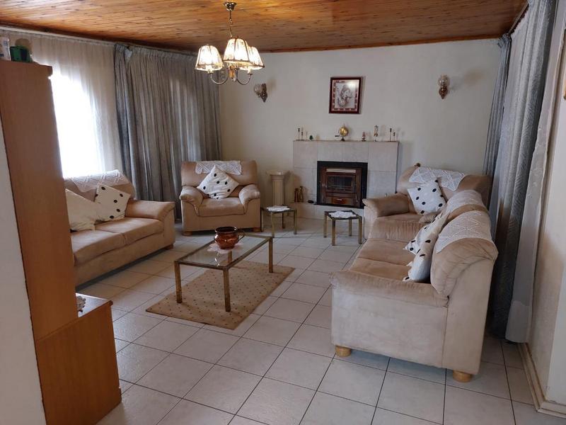 4 Bedroom Property for Sale in Lenasia Gauteng