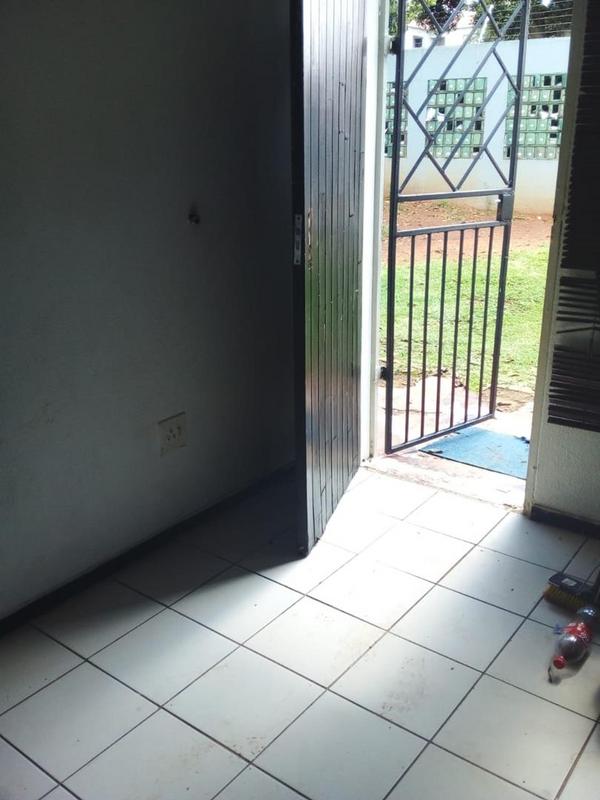 2 Bedroom Property for Sale in Naturena Gauteng