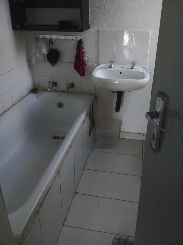 2 Bedroom Property for Sale in Naturena Gauteng