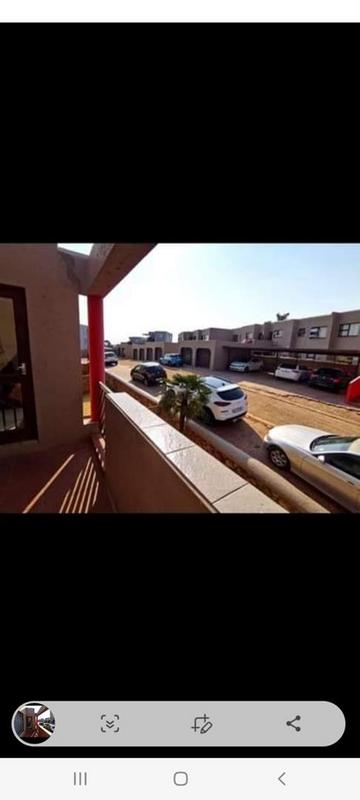 2 Bedroom Property for Sale in Ridgeway A Gauteng