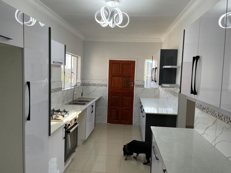 3 Bedroom Property for Sale in Ridgeway A Gauteng