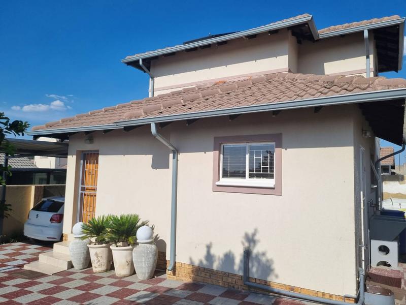 3 Bedroom Property for Sale in Kya Sands Gauteng