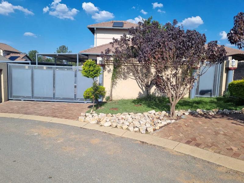 3 Bedroom Property for Sale in Kya Sands Gauteng