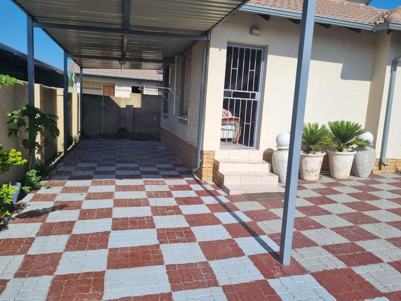 3 Bedroom Property for Sale in Kya Sands Gauteng