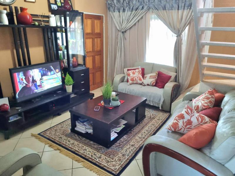 3 Bedroom Property for Sale in Kya Sands Gauteng