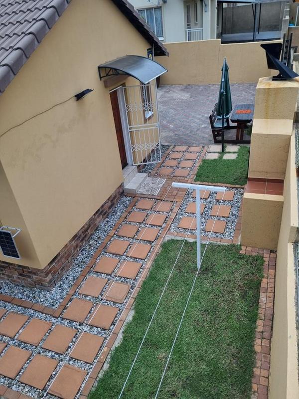 2 Bedroom Property for Sale in Kya Sands Gauteng