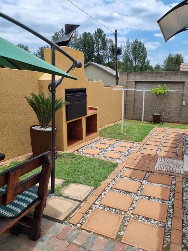 2 Bedroom Property for Sale in Kya Sands Gauteng