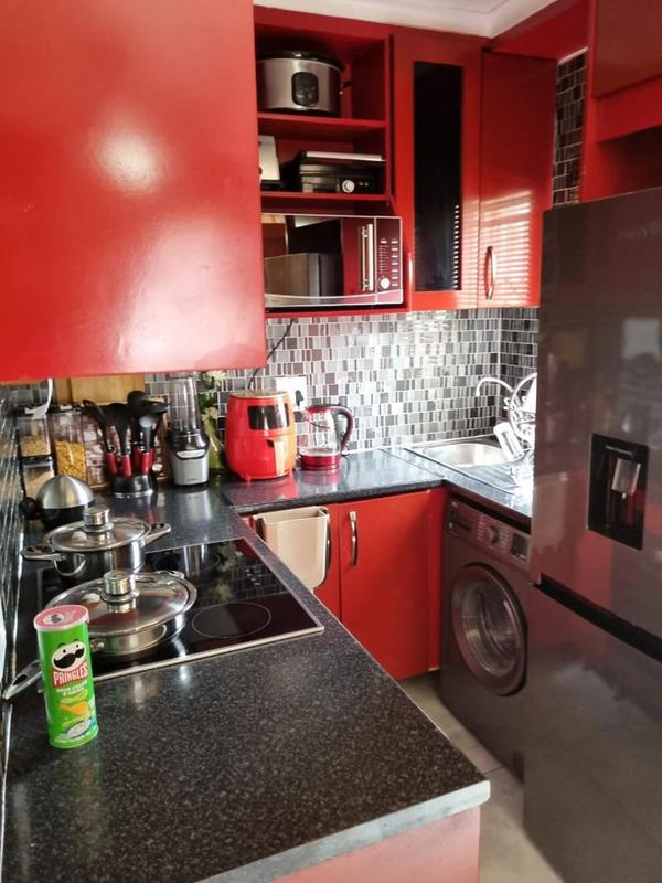 2 Bedroom Property for Sale in Kya Sands Gauteng