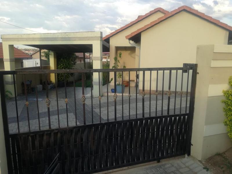 3 Bedroom Property for Sale in Kya Sands Gauteng