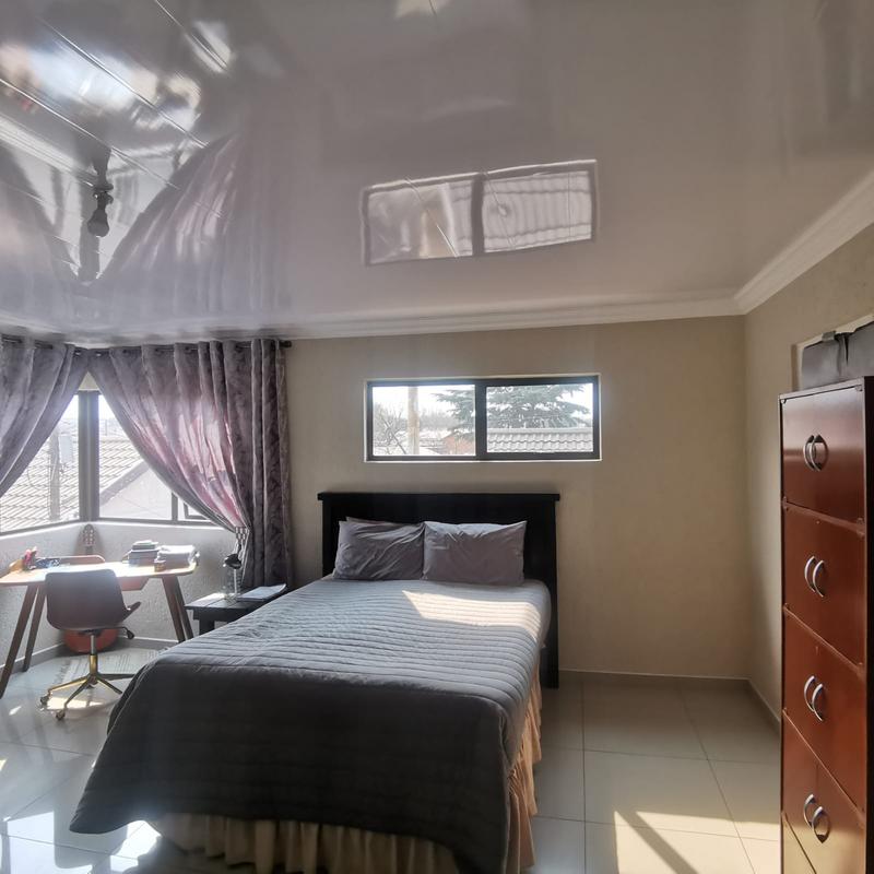 0 Bedroom Property for Sale in Chiawelo Gauteng