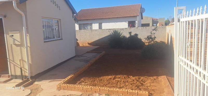 3 Bedroom Property for Sale in Dobsonville Gauteng