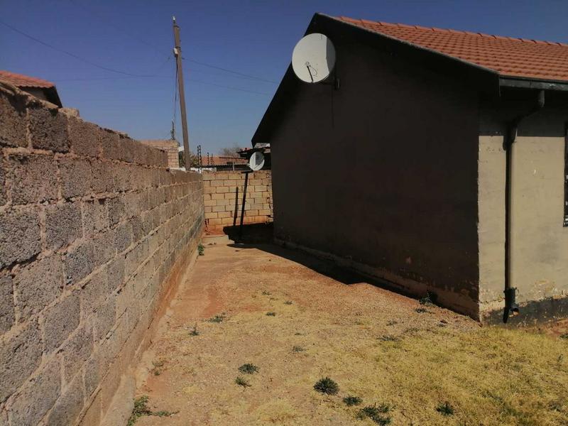 3 Bedroom Property for Sale in Emdeni Gauteng