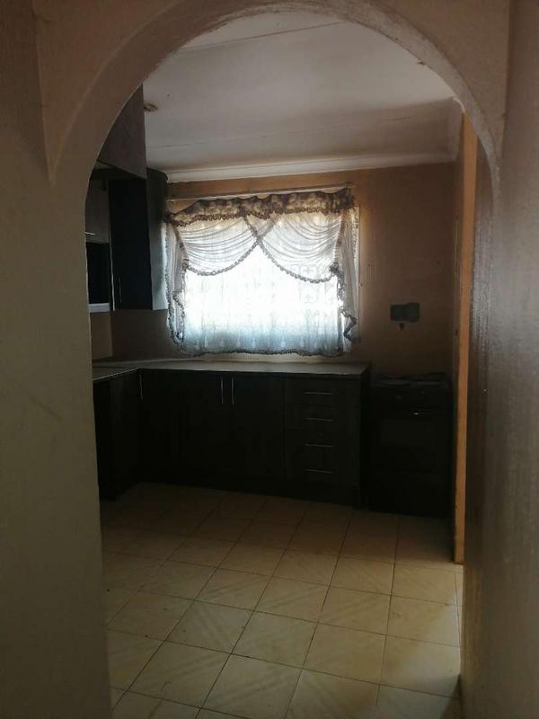 3 Bedroom Property for Sale in Emdeni Gauteng