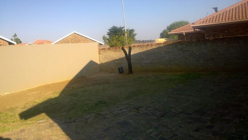 2 Bedroom Property for Sale in Pimville Gauteng